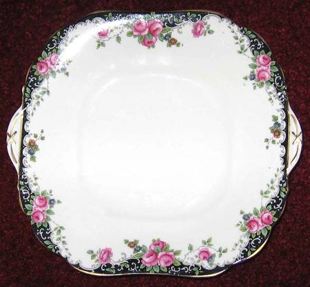 A2929 Square Handled Cake Plate