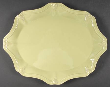 Valero Celadon Green 18" Oval Serving Platter