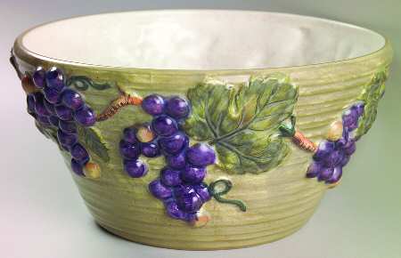 Grapevine Khaki 9" Salad Serving Bowl