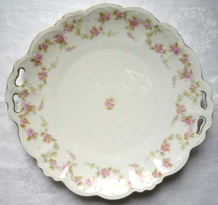 ALT534 Handled Cake Plate