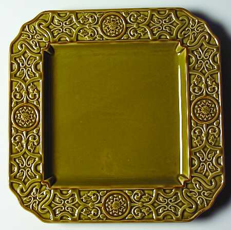 Medallion Avocado by American Atelier