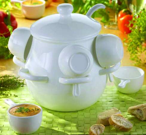 You're Invited Tureen & Lid W/Ladle & 6 Soup Cups
