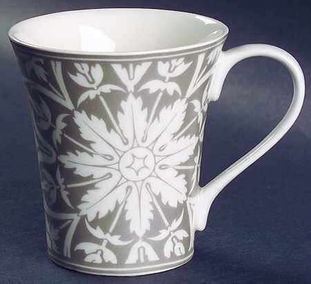 Vertoni Silver Mug