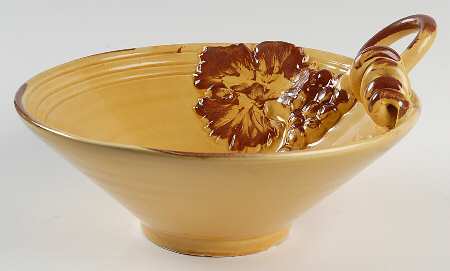 Sole Mustard 9" Round Serving Bowl