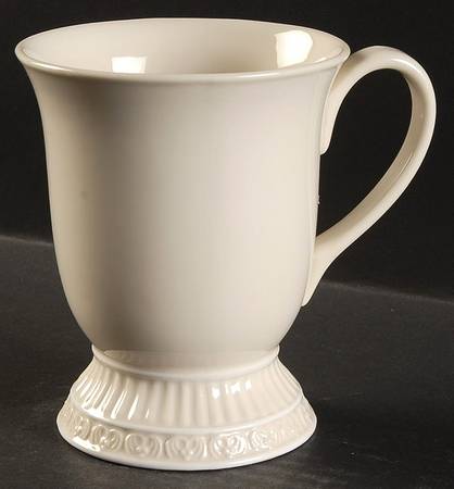 Colonnade Mug