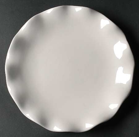 Ruffled White Salad/Dessert Plate