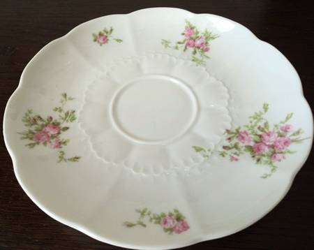 AHR776 Saucer