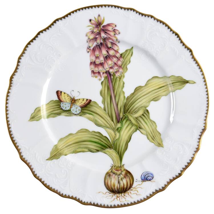 Flowers of Yesterday Dinner Plate