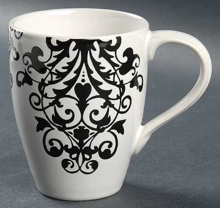 Rococo Black and White Mug
