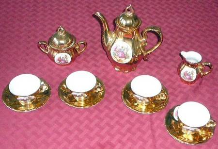 M4088 Sugar Bowl & Lid