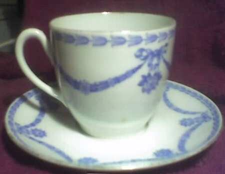 7291b Flat Cup & Saucer Set