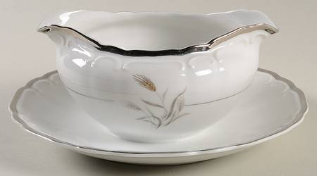 Barbara Ann Gravy Boat with Attached Underplate