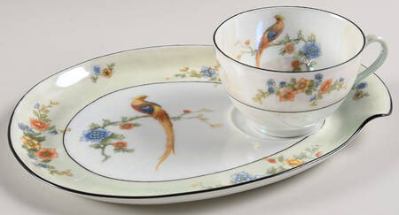 1047 Snack Plate & Cup Set