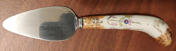 Floraine (Orange) Cheese Server with Stainless Blade