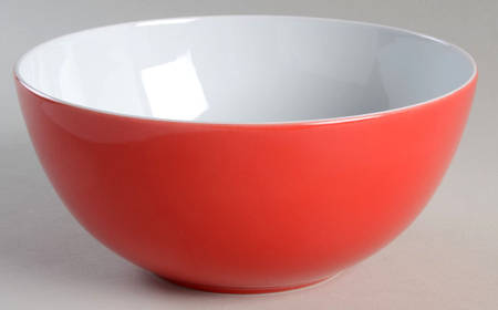 Tric Hot 8" Round Vegetable Bowl
