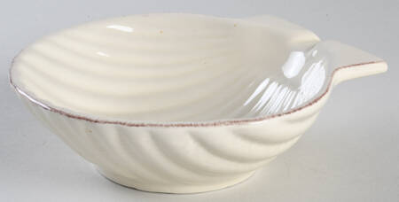 By the Sea Cream 6" Shell Shaped Bowl