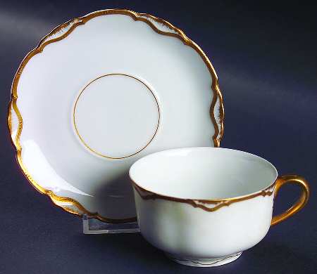 ADK1 Flat Cup & Saucer Set