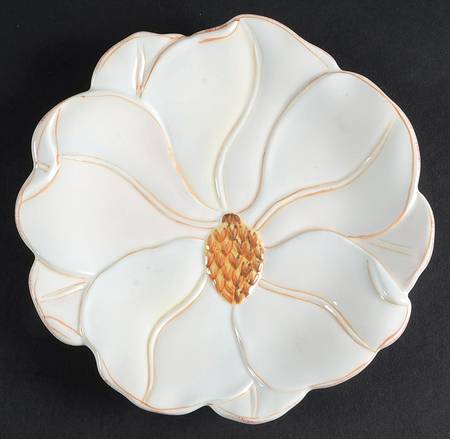 Magnolia Charm Bread & Butter Plate