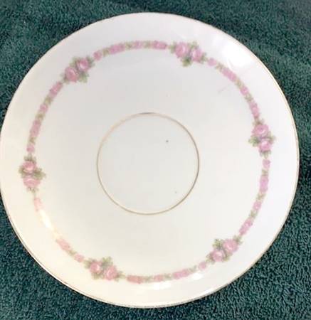 5761 Saucer