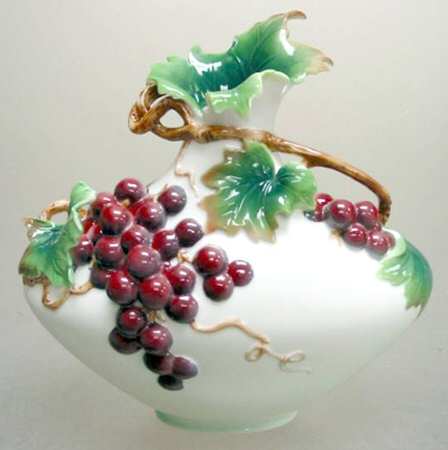 Bacchus 10" Vase