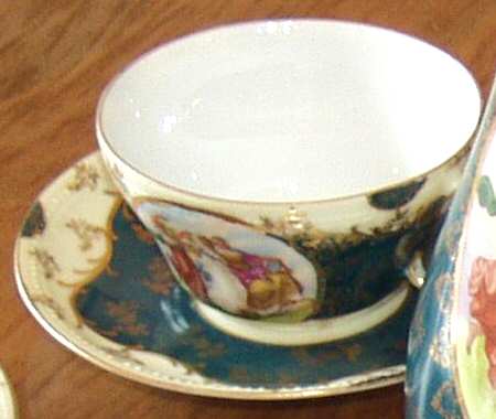 AUS395 Flat Demitasse Cup & Saucer Set