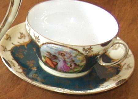 AUS395 Flat Demitasse Cup & Saucer Set