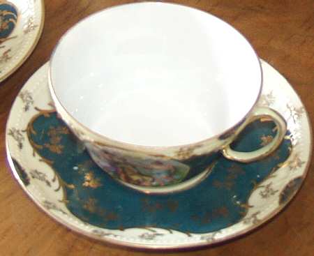 AUS395 Flat Demitasse Cup & Saucer Set
