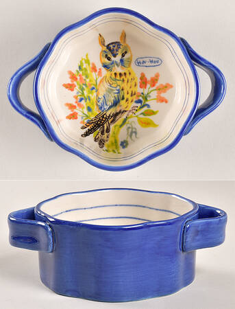 Francophile Handled Ramekin