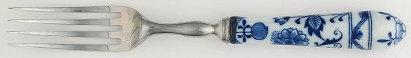 Floraine (Blue Onion) Dinner Fork (7 3/8" or Smaller)