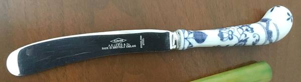 Floraine (Blue Onion) Small Dinner Knife