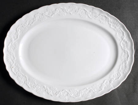 Meredith 14" Oval Serving Platter