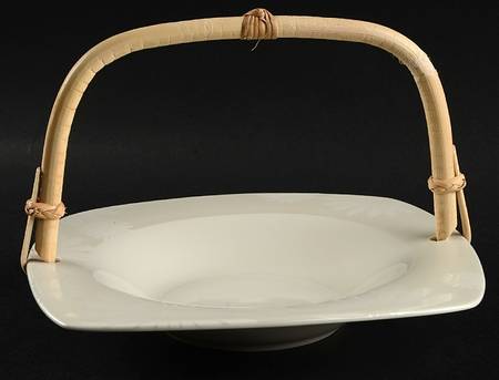 Alice Platinum 7''-7 1/4'' Basket W/Bamboo Handle HC