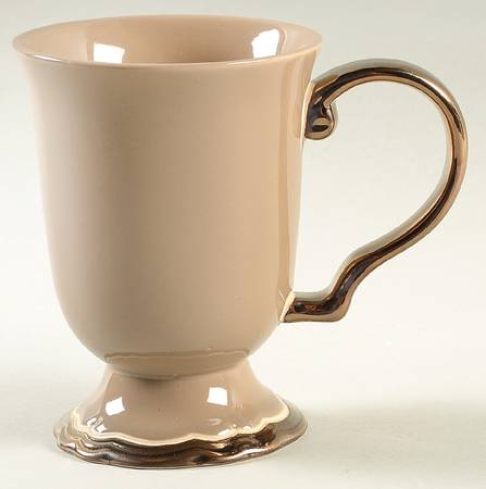 Versailles Taupe Mug