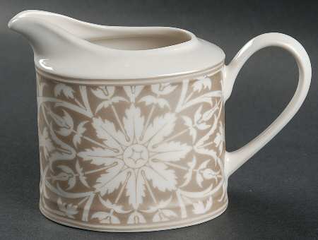 Vertoni Pewter Creamer