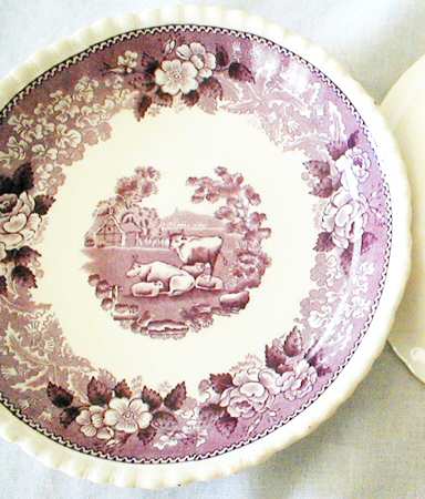 Cattle Scenery Mulberry Saucer