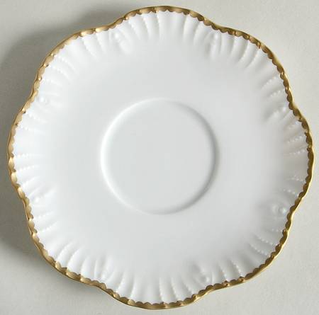 Simple Dentelle Saucer