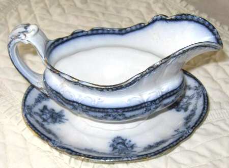 Louis XVI Gravy Boat & Underplate