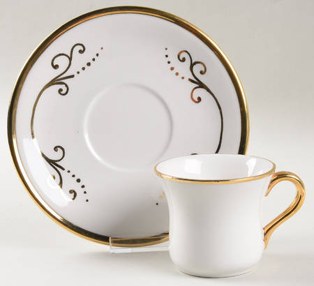Maltby Lustree Flat Cup & Saucer Set