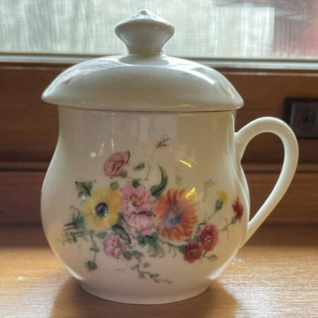 API16 Potpourri Jar & Lid