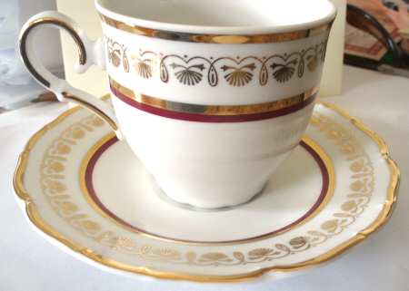 ALT609 Flat Cup & Saucer Set