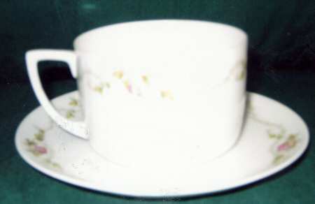 ALT612 Flat Cup & Saucer Set