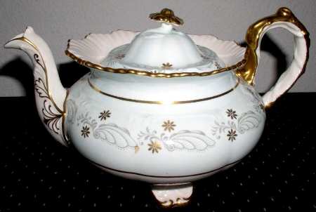 8338 Teapot & Lid