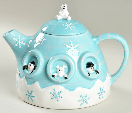 Arctic Holiday Teapot & Lid