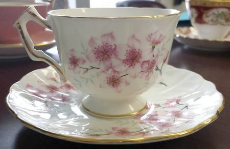 2474 Footed Cup & Saucer Set