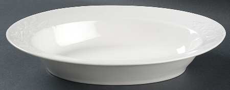 Romance 11" Oval Vegetable Bowl