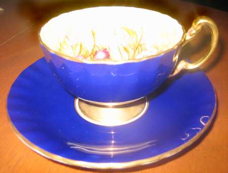 1034 Cobalt Blue (Scalloped) Footed Cup & Saucer Set