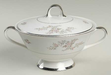 Chateau Sugar Bowl & Lid
