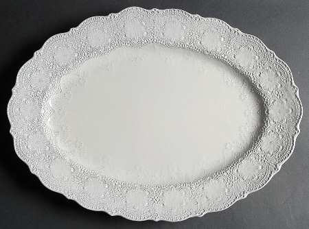 Merletto Antique Lace 17" Oval Serving Platter