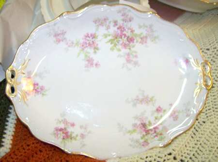 AHR873 14" Oval Serving Platter