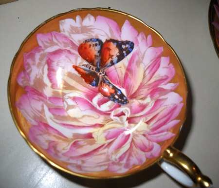 C474-4 Footed Cup